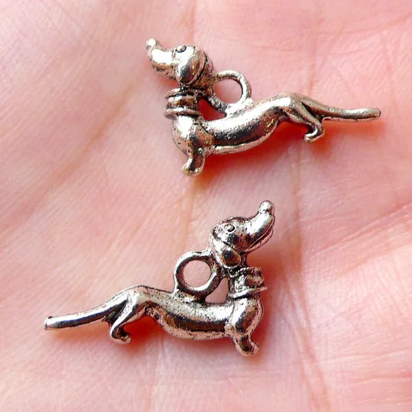 3D Dachshund Charms Dog Charm Pet Charm (7pcs / 18mm x 13mm / Tibetan Silver / 2 Sided) Puppy Pendant Animal Keychain Bookmark Charm CHM1074