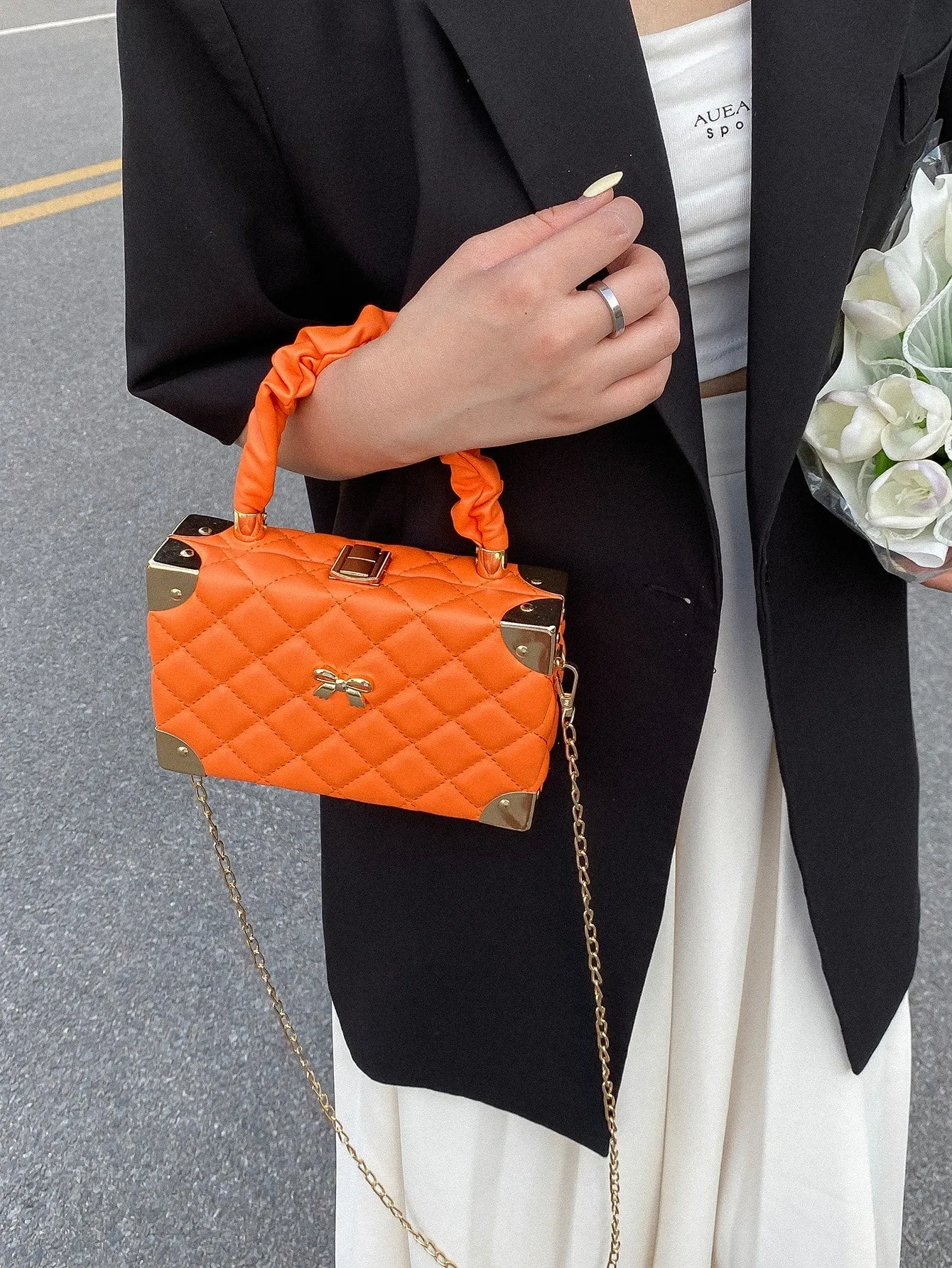 Quilted Butterfly Knot Handbag With Metal Chain Strap