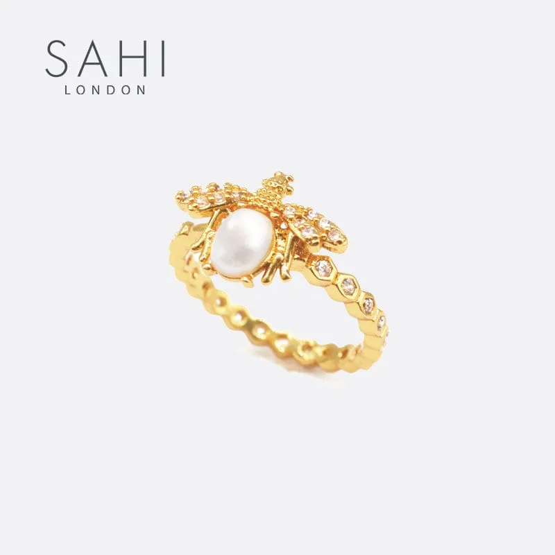 Sahi Golden Bee & Pearl Ring