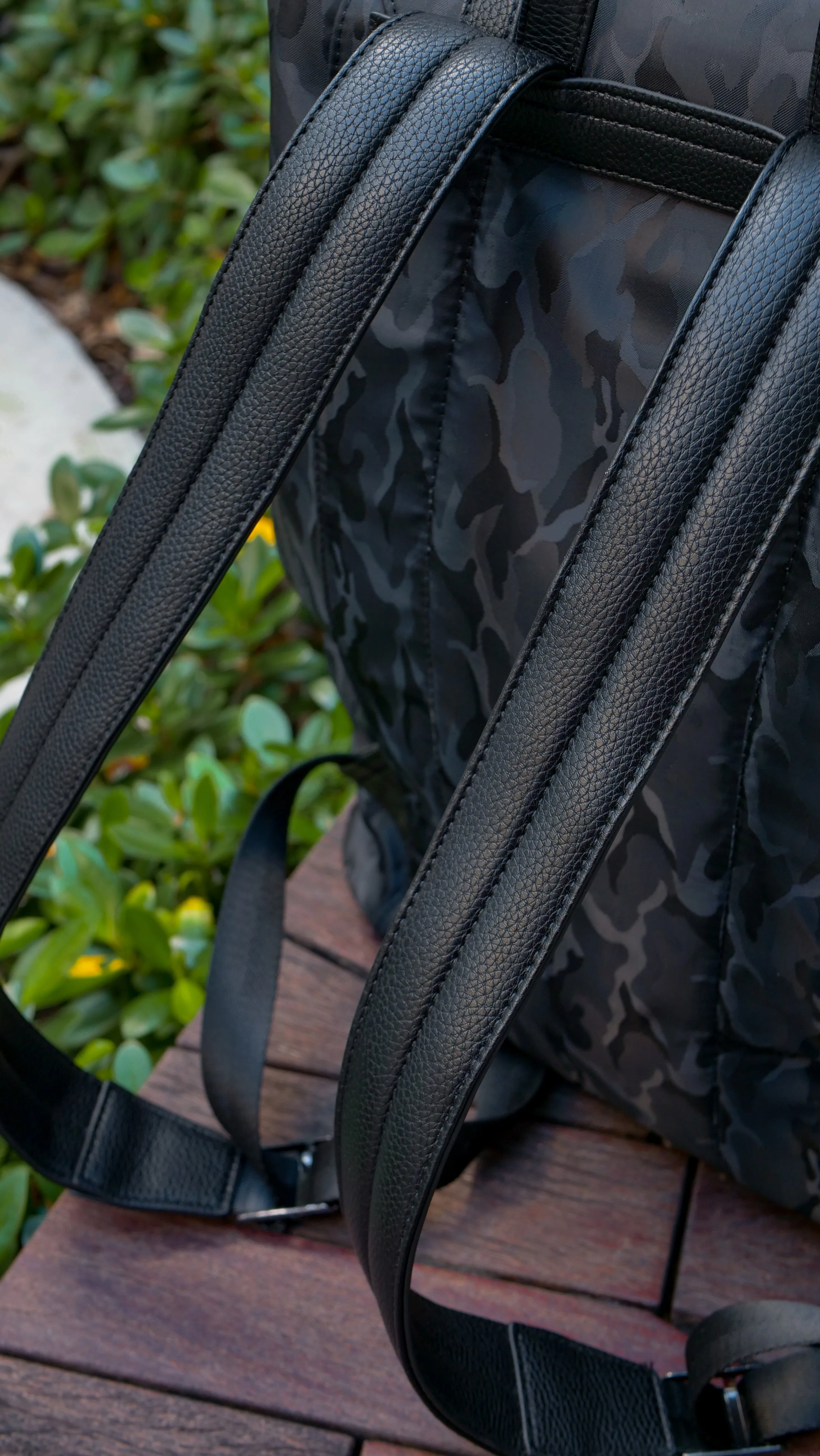 SRVL LUX BACKPACK