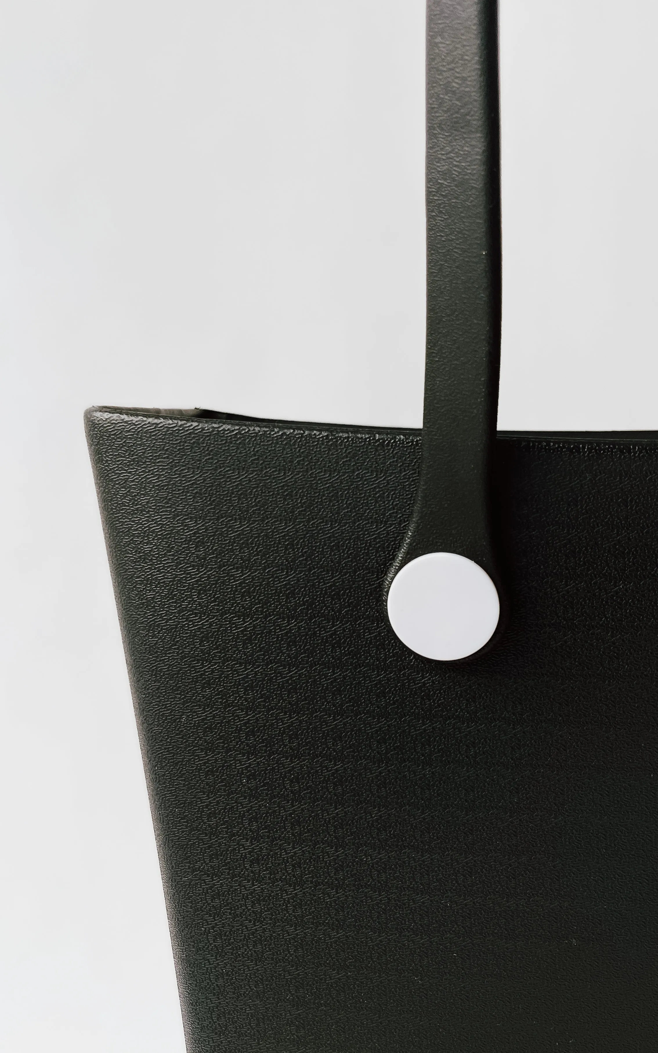 Vira Everyday Versa Tote