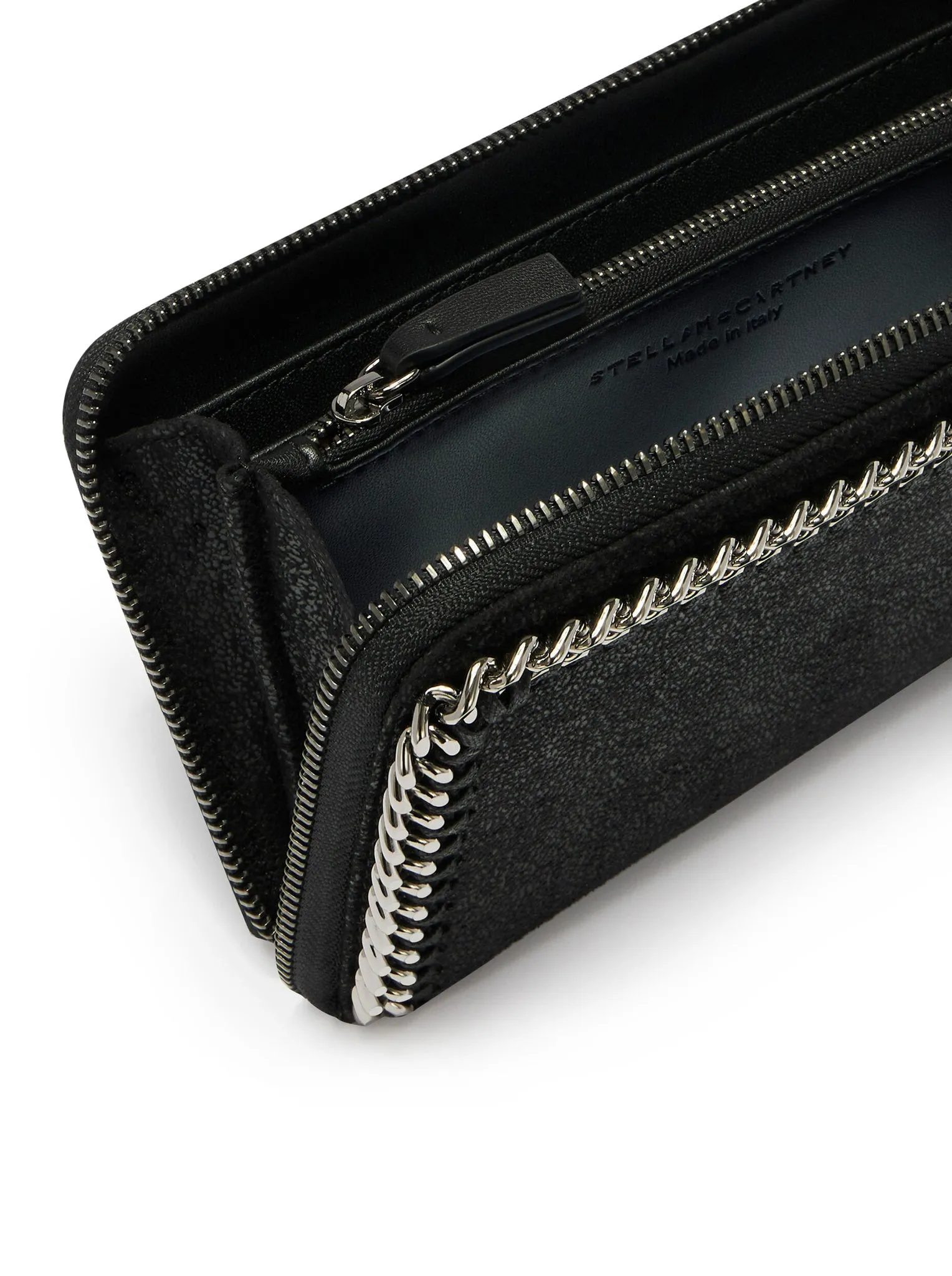 ZIPPED AROUND CONTINental FALABELLA